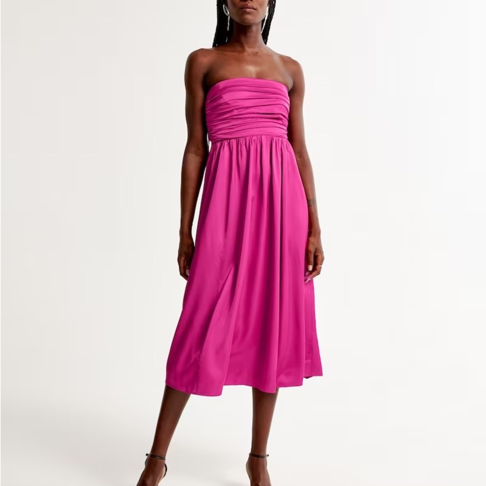 NWT A&F Strapless Magenta Evening Gown